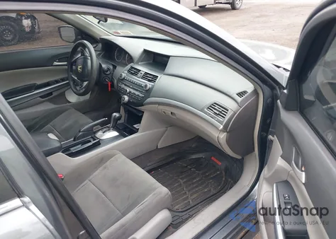 2008 Honda Accord 2.4 Ex z USA, uszkodzony, nr VIN 1HGCP26778A159260